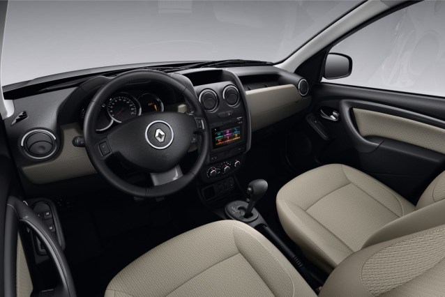 Rich equipment of Renault Duster